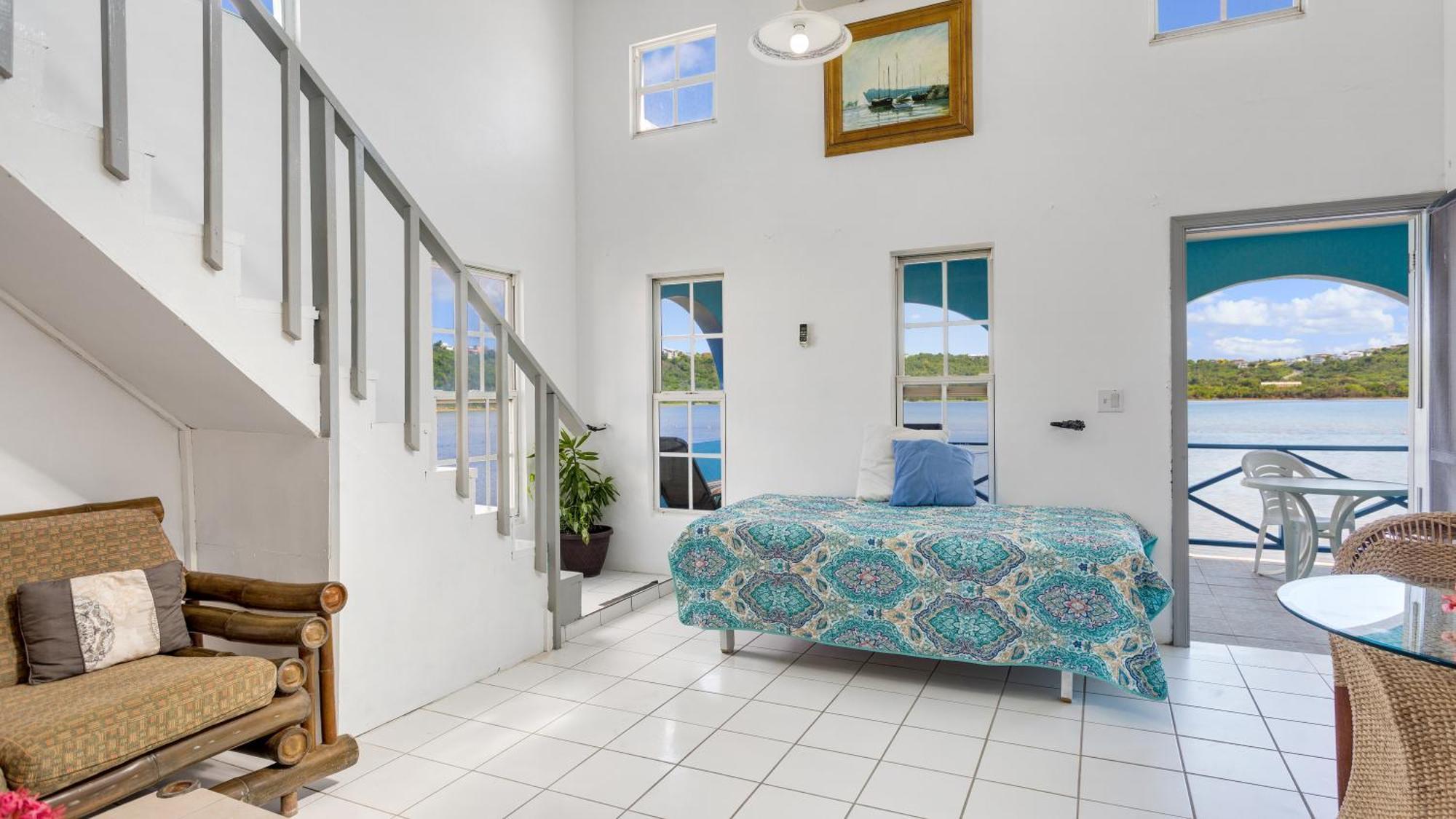 Edwards Guesthouse Sandy Ground Village 外观 照片